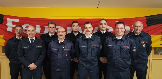 Ralf Tebarts, Andreas Klos, Robin Jefferies, Hans-Peter Riskes, Engin Sentürk, Torsten Schumacher, Julian Schäfer, Manuel Frenzel und Georg Görlich (v.l.n.r.)